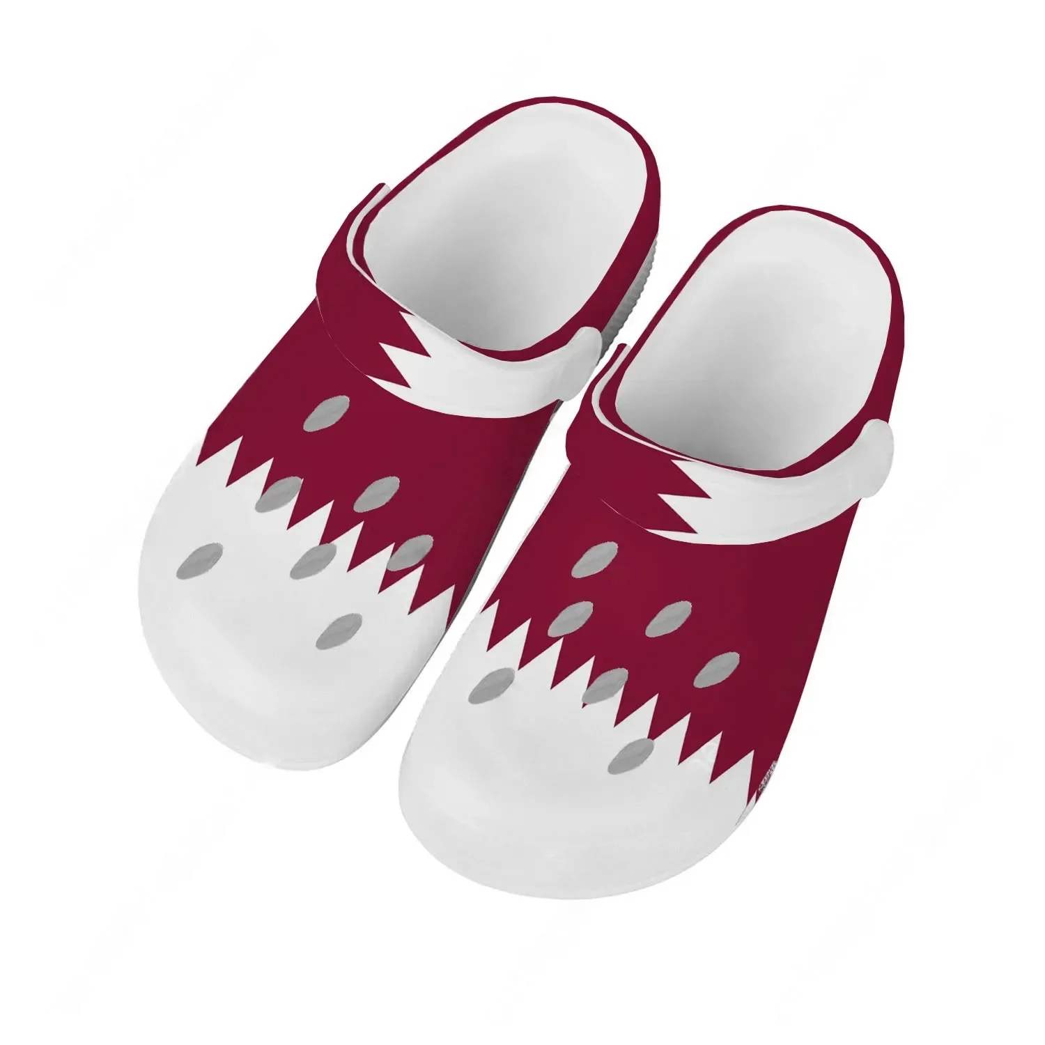 Wasserschuhe mit Nationalflagg – Men Shoes Qatar Bewertung und Preis
