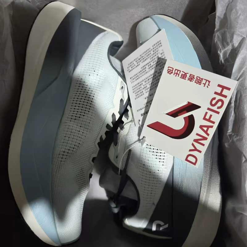 DYNAFISH Xiao Nian Laufschuhe  – Men Shoes Vs Women Bewertung und Preis